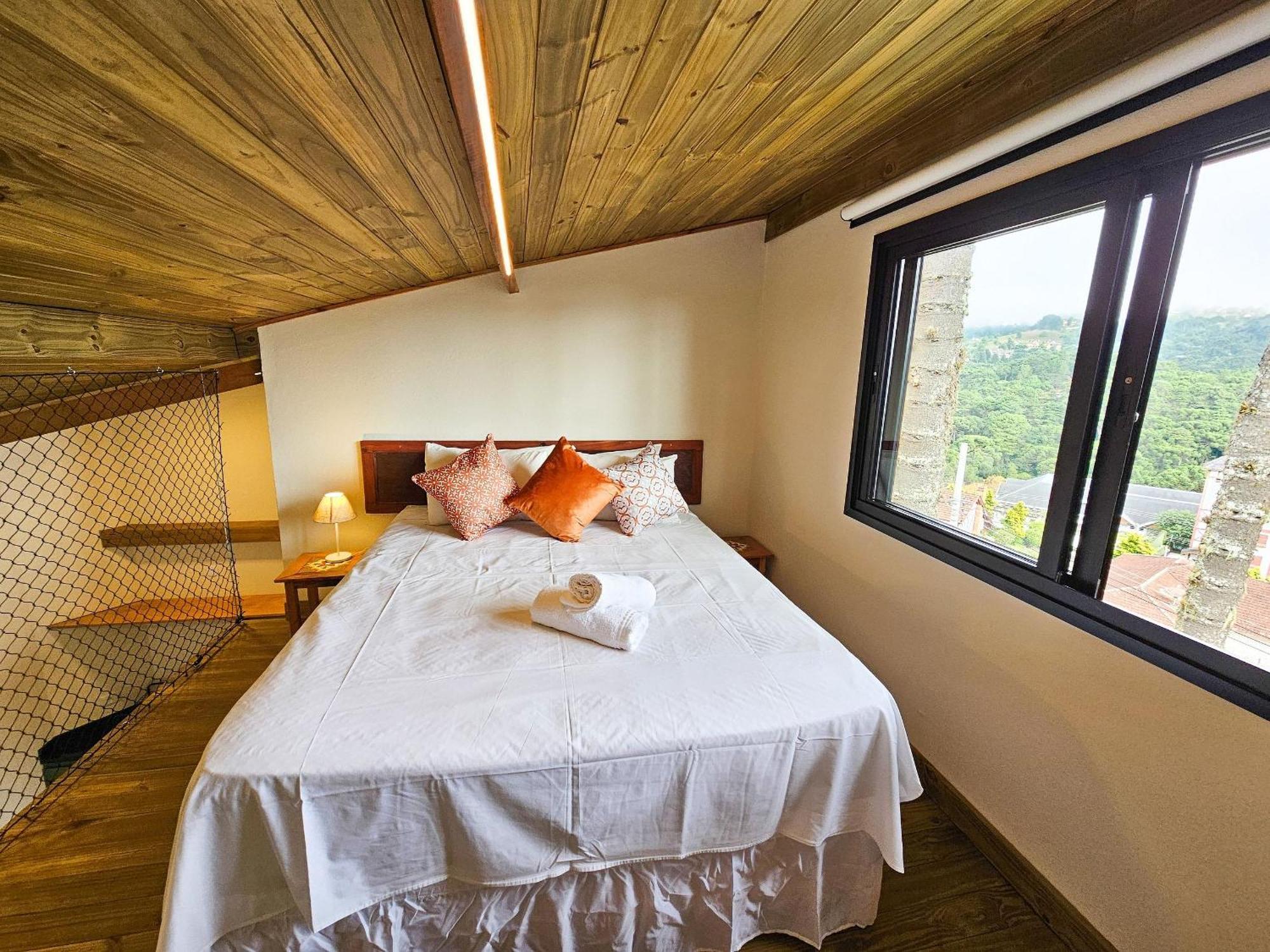 Estudios Capivari By The