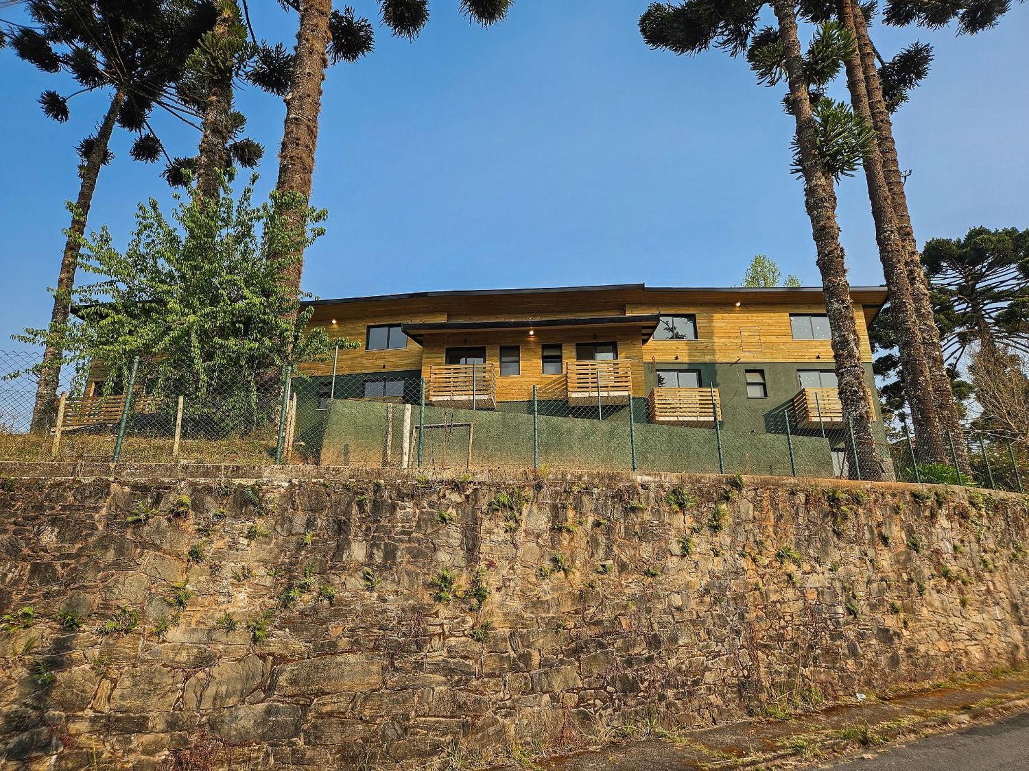 Estudios Capivari By The